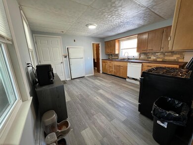 15 Mill St, Dexter, ME 04930 - photo 5