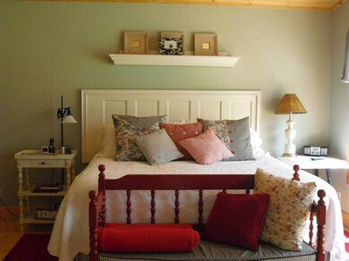 9948 Town Line Ave, Union Pier, MI 49129 - photo 4