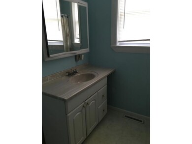 141 Page Rd, Litchfield, NH 03052 - photo 4