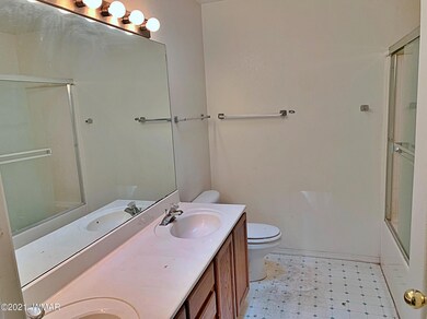 Primary En Suite Bathroom_IMG_9467