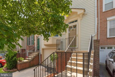 7926 Brightmeadow Ct, Ellicott City, MD 21043 - photo 2