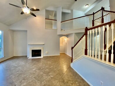 17606 W Copper Lakes Dr, Houston, TX 77095 - photo 5