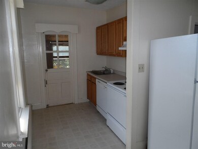 119 S 3rd St, Lemoyne, PA 17043 - photo 7