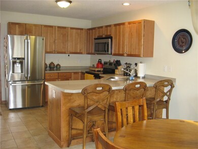 608 Montpelier Ave, Erie, PA 16505 - photo 3