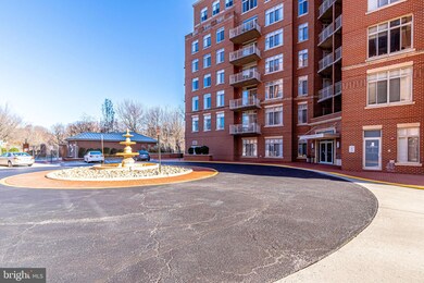 Elan East Market Condominiums unit 613, Fairfax, VA 22033 - photo 2
