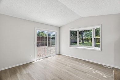 1042 Sibley St S, Shakopee, MN 55379 - photo 6