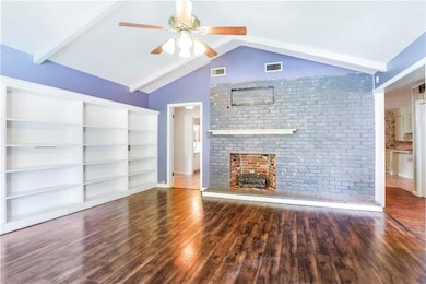 411 E Nichols St, Welsh, LA 70591 - photo 7