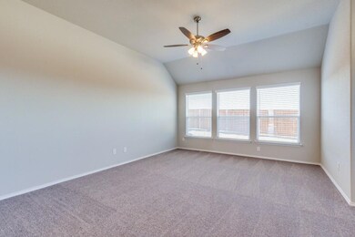 911 Beverly Dr, Cleburne, TX 76033 - photo 6