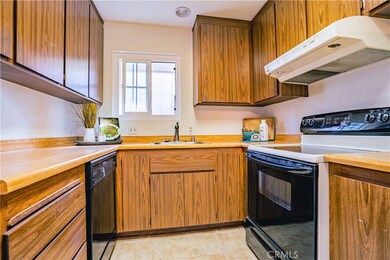 1150 Neal Dow Ave, Chico, CA 95926 - photo 5