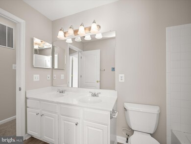 2049 William Franklin Dr, Frederick, MD 21702 - photo 4