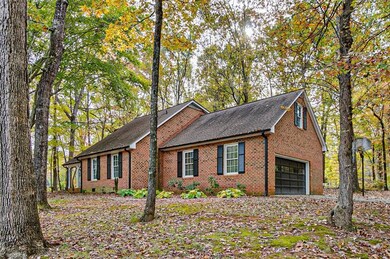 810 Laurel Dr, Asheboro, NC 27205 - photo 3