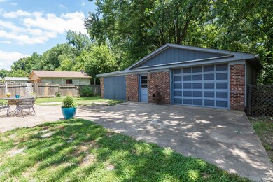 9315 Lantana Dr, Louisville, KY 40229 - photo 4