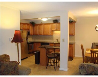 400 New River Rd unit 407, Manville, RI 02838 - photo 2