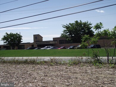 755 S Delps Rd, Bath, PA 18014 - photo 7