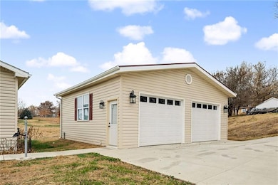 302 Dewey Ave, Camden Point, MO 64018 - photo 6