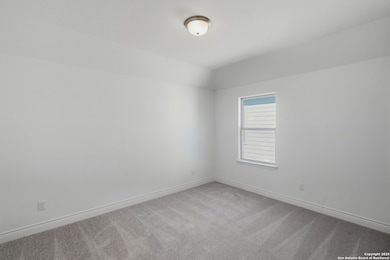 527 Athabaska Trail, New Braunfels, TX 78130 - photo 5