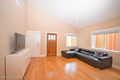 20171024005445653917000000-o