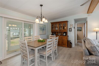 221 Cranbrook Cir, Hendersonville, NC 28792 - photo 6