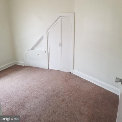 109 W 5th Ave, Runnemede, NJ 08078 - photo 6