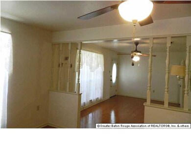 Living Room/Dining Room Combination