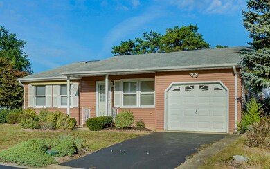 2 Greenmeadow Ln unit 72, Whiting, NJ 08759 - photo 5