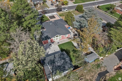 Aerial view of property and surrounding area