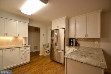 8 Stapleton Ct unit 102, Lutherville Timonium, MD 21093 - photo 6