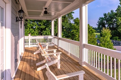 (04 of 51) 347 Summerhouse Dr-1817017510