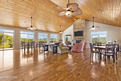 HP CLUBHOUSE INTERIOR
