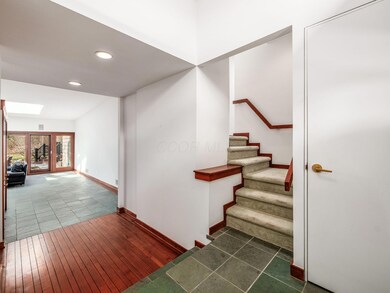 07_2530 Sherwin Rd
