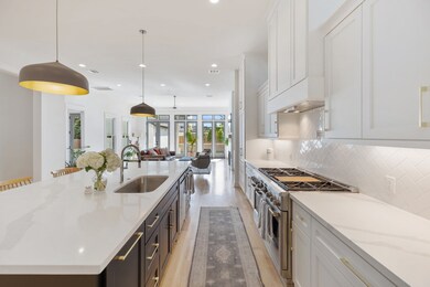 726 E 11th 1 2 St, Houston, TX 77008 - photo 7