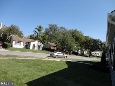 635 Binsted Rd, Glen Burnie, MD 21060 - photo 6