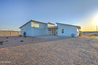 842 N Vista Rd-4