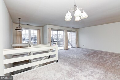 303 Wendover Dr, Norristown, PA 19403 - photo 5