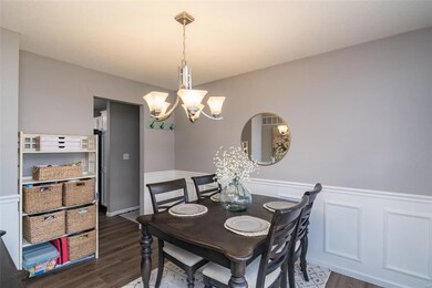 1004 Oakridge Dr, Maryville, IL 62062 - photo 7