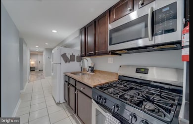 325 57th St NE unit 2-1, Washington, DC 20019 - photo 5