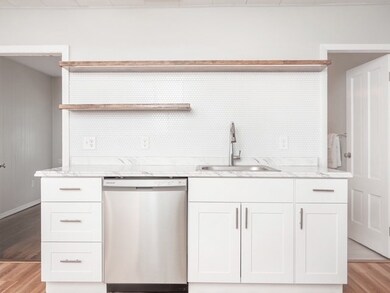 95 Green Hill Pkwy unit 3, Worcester, MA 01605 - photo 2