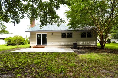 511 Palm Place, Jacksonville, NC 28546 - photo 5