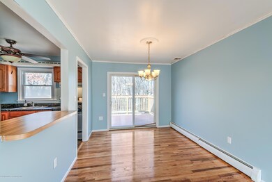 010_DINING ROOM