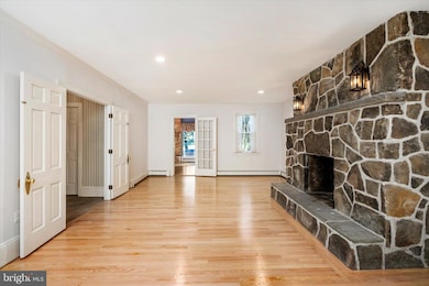 340 Plainsboro Rd, Plainsboro, NJ 08536 - photo 7