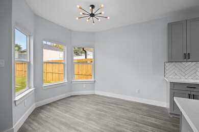 7907 James Franklin St, Houston, TX 77088 - photo 7