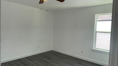 6315 Sandra St unit A, Houston, TX 77028 - photo 5