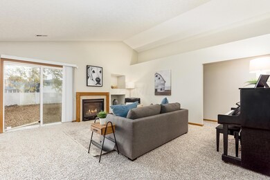 T 3140 Cumberland Woods dr00009-Edit