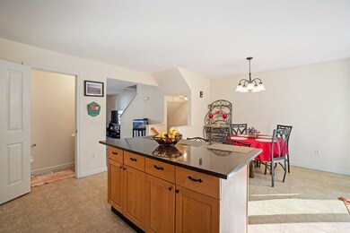 30 Tulip Cir unit 30, South Grafton, MA 01560 - photo 6