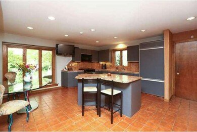 720 Andorra Rd, Lafayette Hill, PA 19444 - photo 6