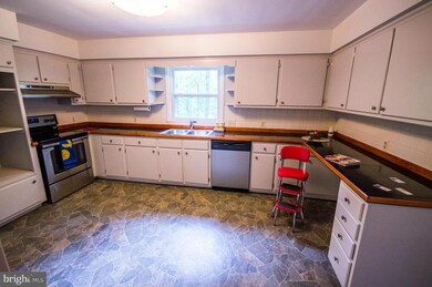 311 Park Way, Front Royal, VA 22630 - photo 5