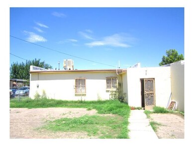 328 Kitt Rd, El Paso, TX 79915 - photo 3