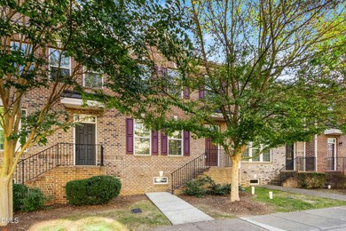 510 N Tunstall Ave, Apex, NC 27502 - photo 2