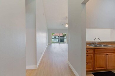 231 Cypress Point Dr, Palm Beach Gardens, FL 33418 - photo 5