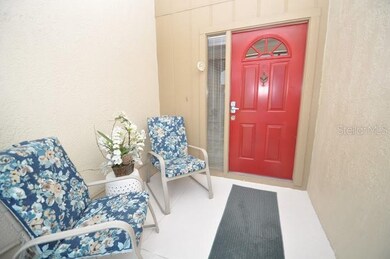 FRONT PORCH/ENTRY